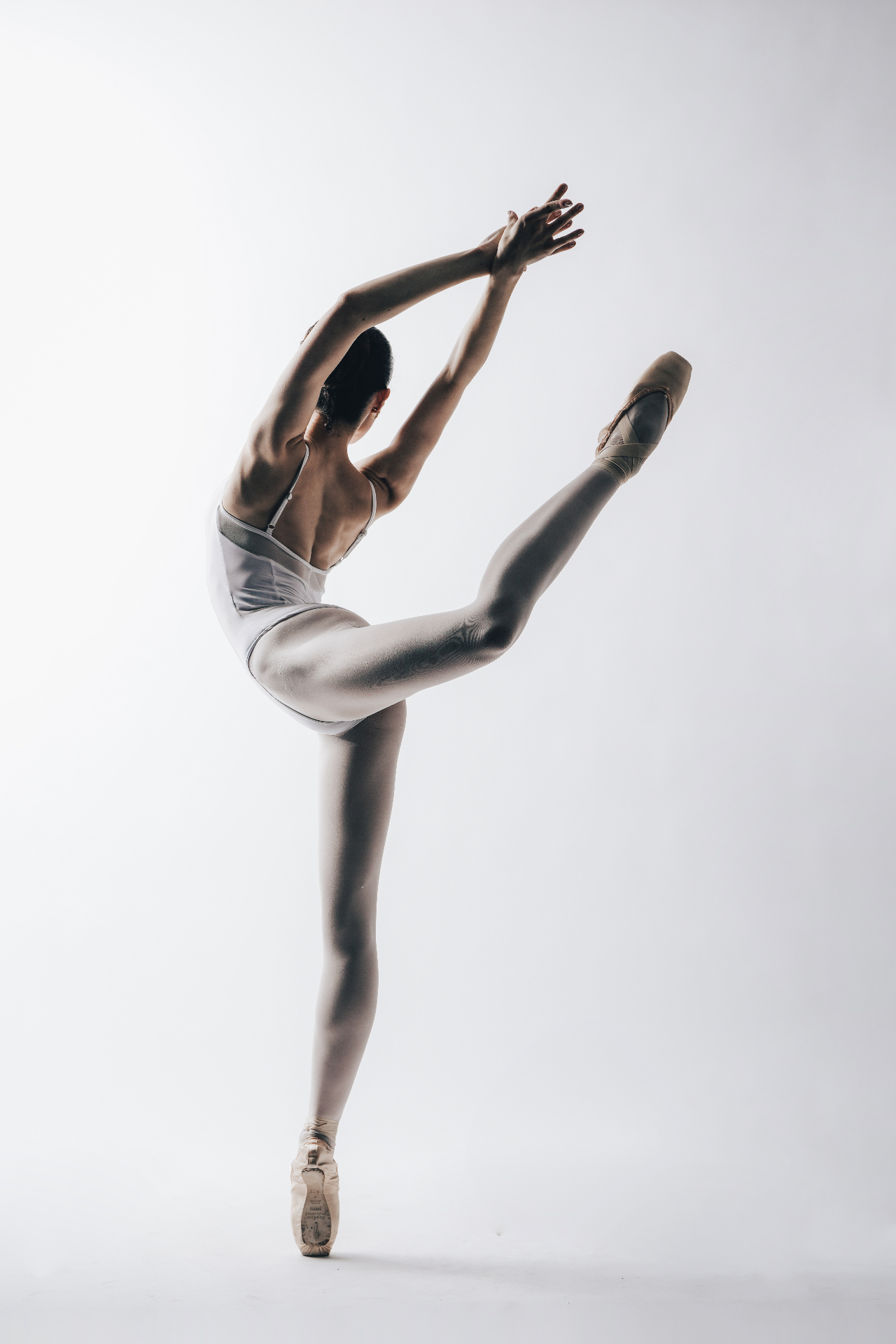 Étoile program at Burbank Dance Academy